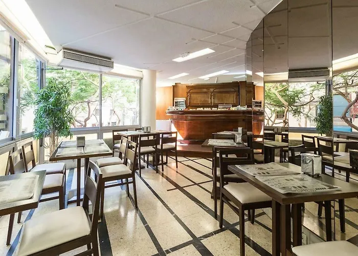 Hotel La 2*