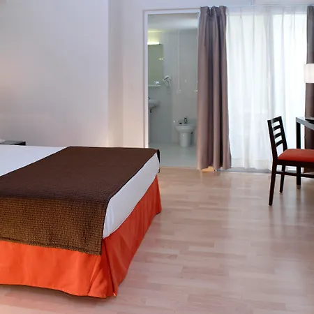Hotel Adonis Pelinor